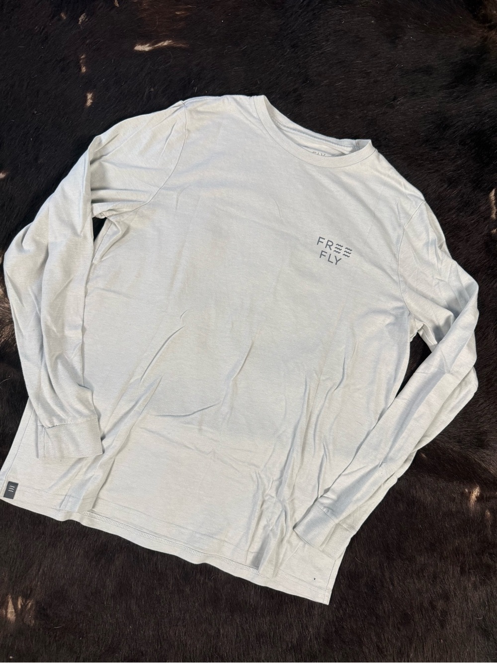 Free Fly Men’s Long Sleeve Crew Tee in Light Gray